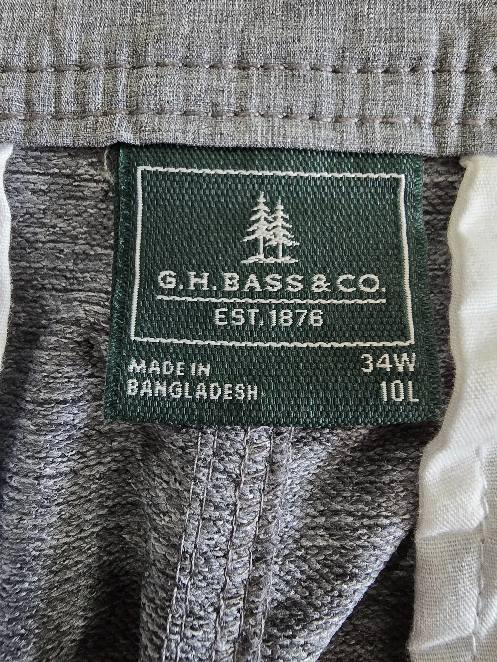 G.H. Bass & Co. classic flat